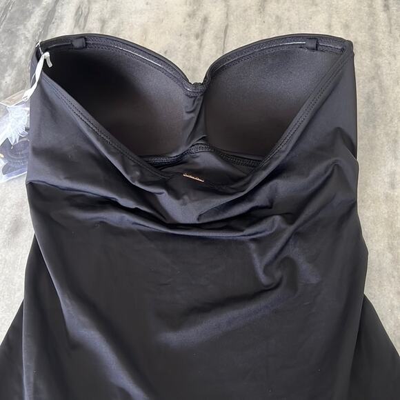 Anne Cole Black Strapless Tankini Top NWT Woman Size Medium - Picture 7 of 8